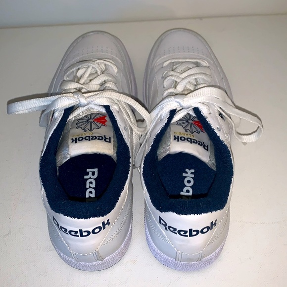 Like new Men’s Reebok Classic Club C 85 Shoes - Picture 4 of 10